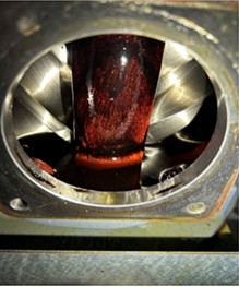 Clean compressor element with varnish and some old oil remaining